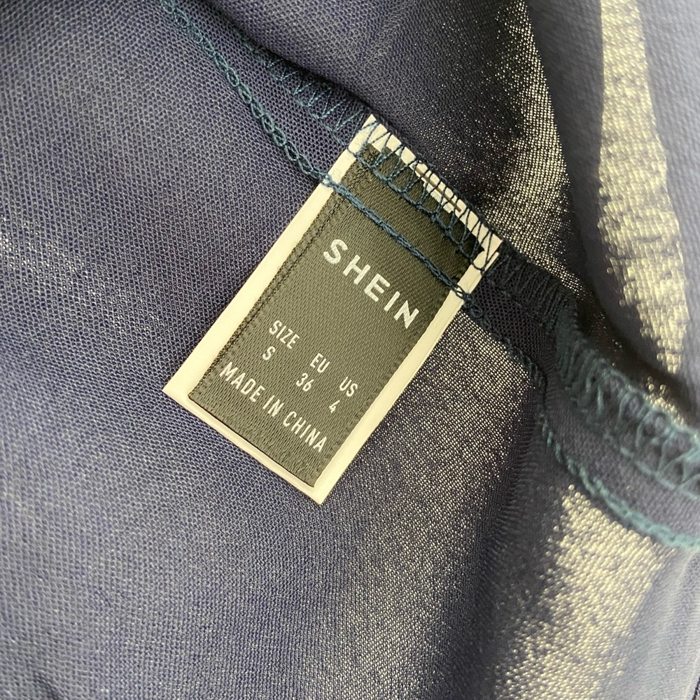 SHEIN Top - Picture 4 of 4
